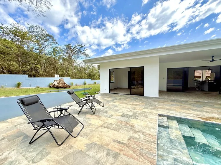 Villa Flores:   Brand new build in upcoming Villas del Mar neighbourhood.  $399,000 USD - Gallery image 5