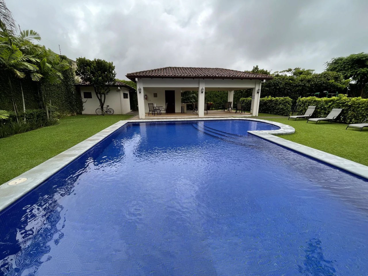 House For Sale in Lindora - Gallery image 10