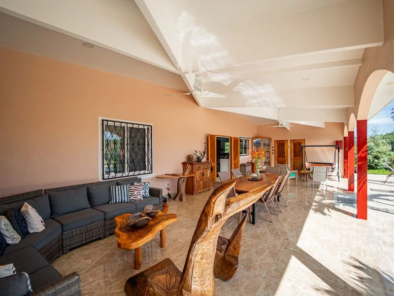 Casa Koi: Luxury 3-Hectare Hilltop Property with Stunning 360° Mountain Views, Main Home, Guest House & Workshop, Minutes from Samara - Gallery image 14