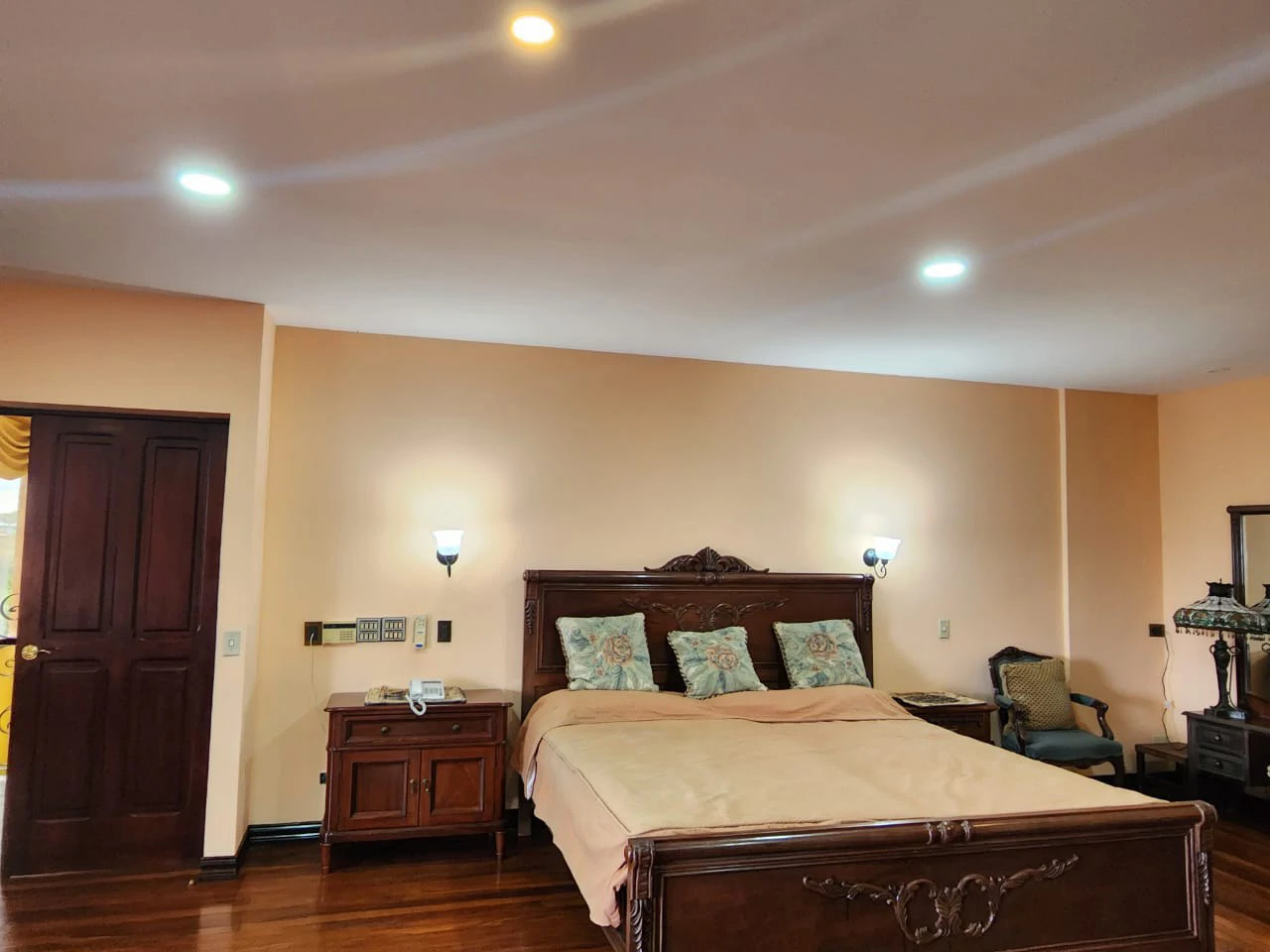 Villa For Sale in San Luis - Gallery image 35