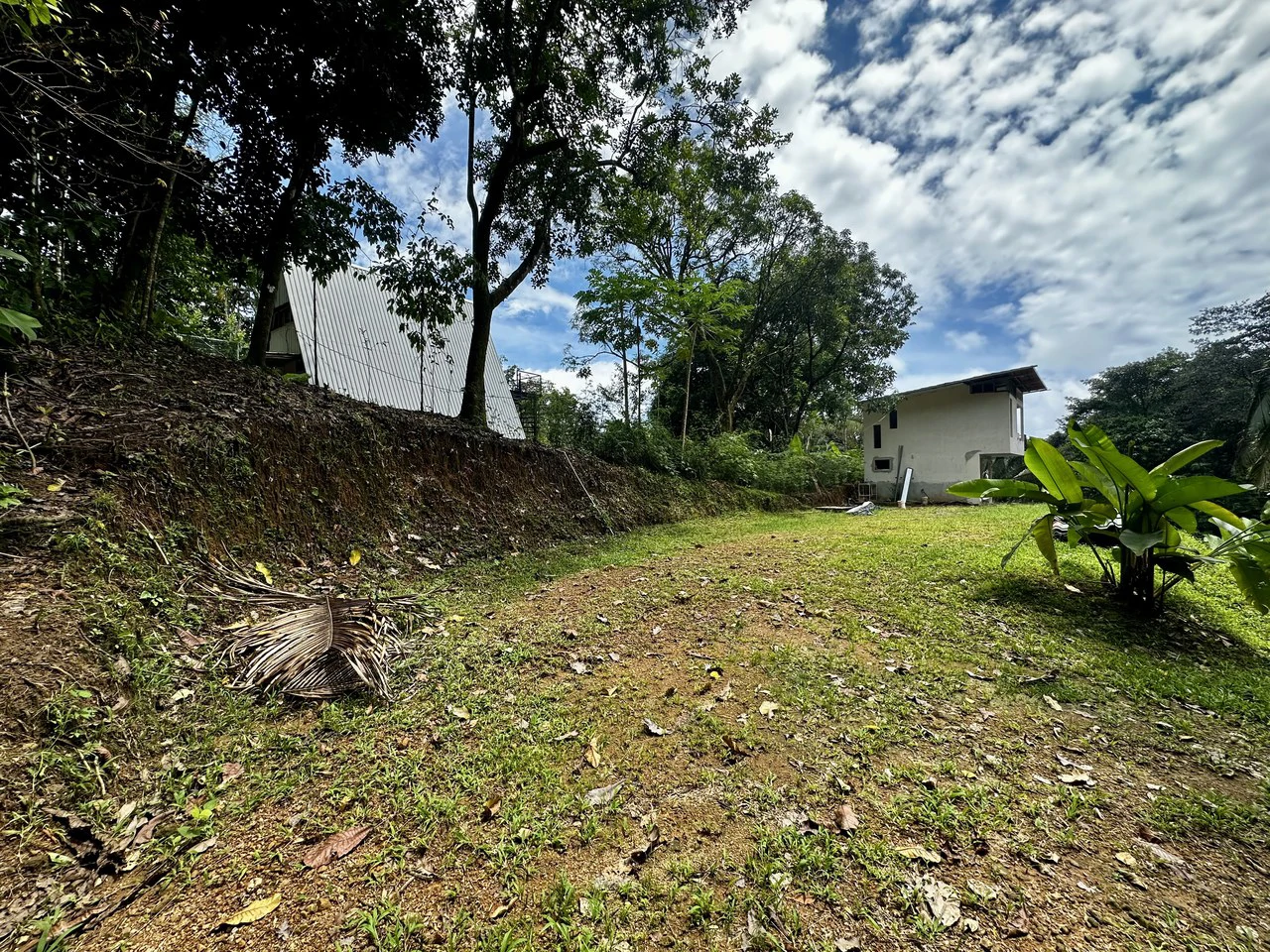 Investment Opportunity in Playa Hermosa – Fixer-Upper with Great Potential! - Gallery image 7