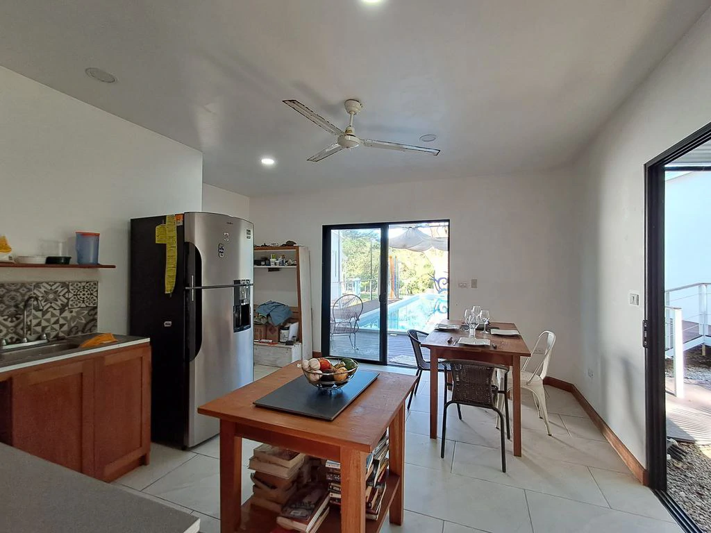 Casa Blue Azul: Unique Property with Three Independent Units in the Heart of Nature – 5 km from Sámara - Gallery image 9