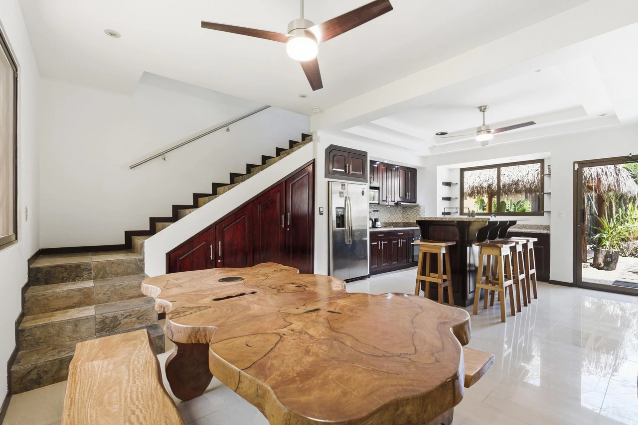 Casa Plumeria: Tropical 4-Bedroom Retreat with Pool Just Steps to Potrero Beach - Gallery image 8