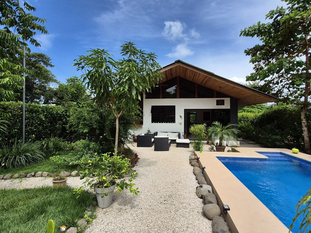 Casa Chill Out: Charming Coastal Cosy Vibe 2 bedrooms – Pool – Your Perfect Vacation Home - Gallery image 5