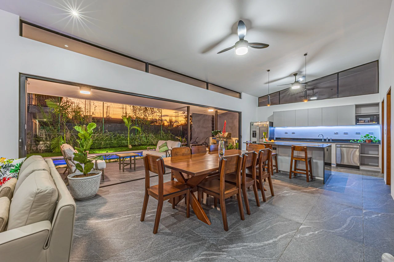 STYLISH 3 BED, 3 BATH BRAND NEW VILLA IN UVITA.: Mountain Villa For Sale in Uvita - Gallery image 9