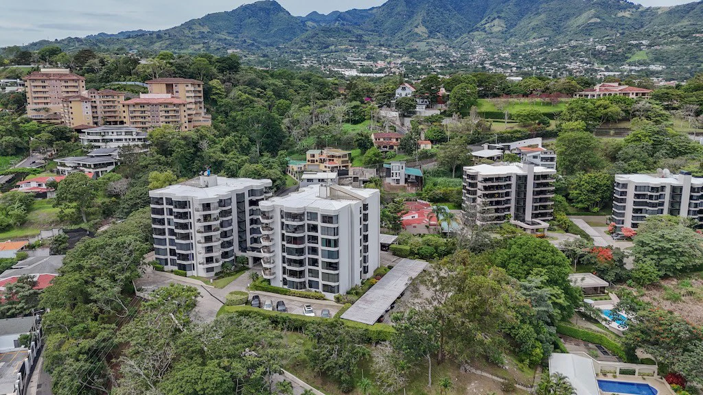Apartment For Sale in San Rafael - photo 4