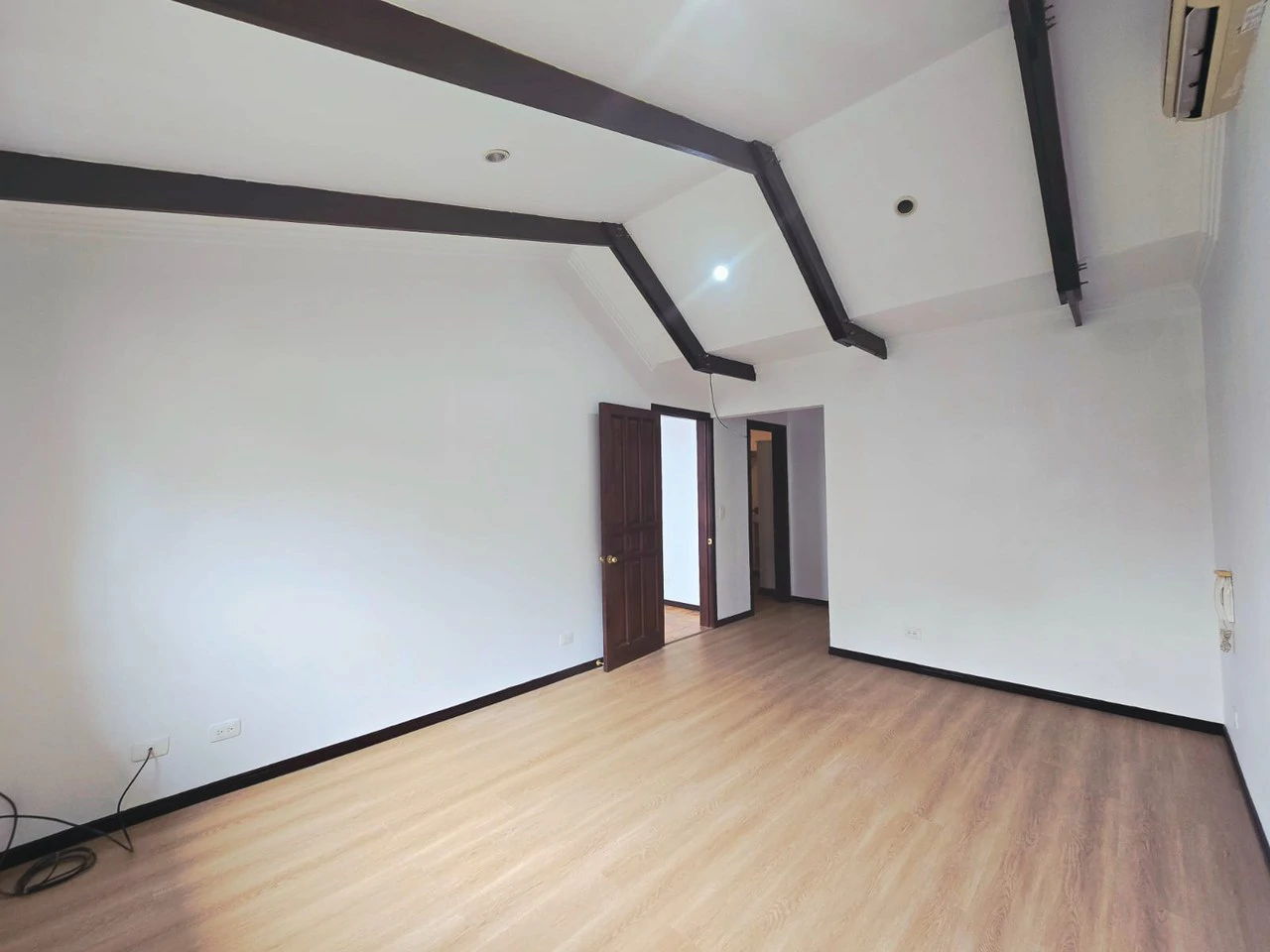 BARGAIN House for sale en gated community Ciudad Colon Costa Rica - Gallery image 13