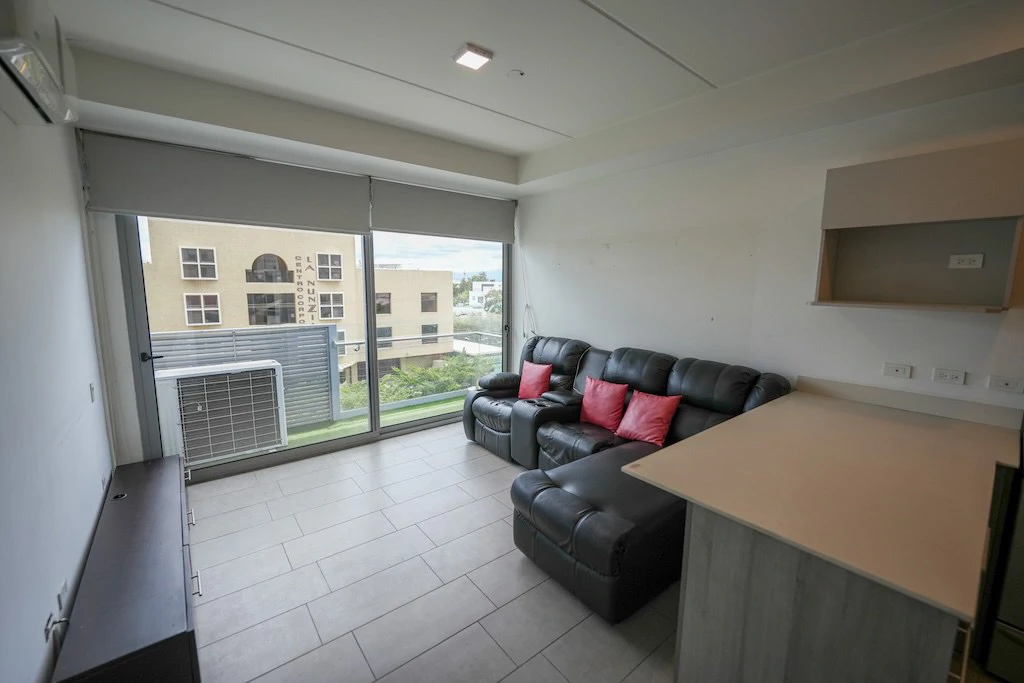 Apartment For Sale in Rohrmoser - Gallery image 2