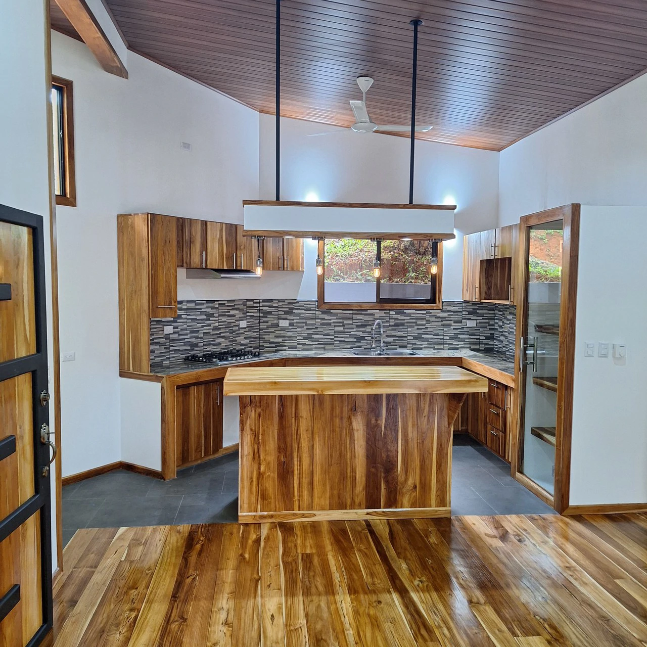 Casa Armonia: Affordable Home For Sale in Platanillo - Gallery image 15