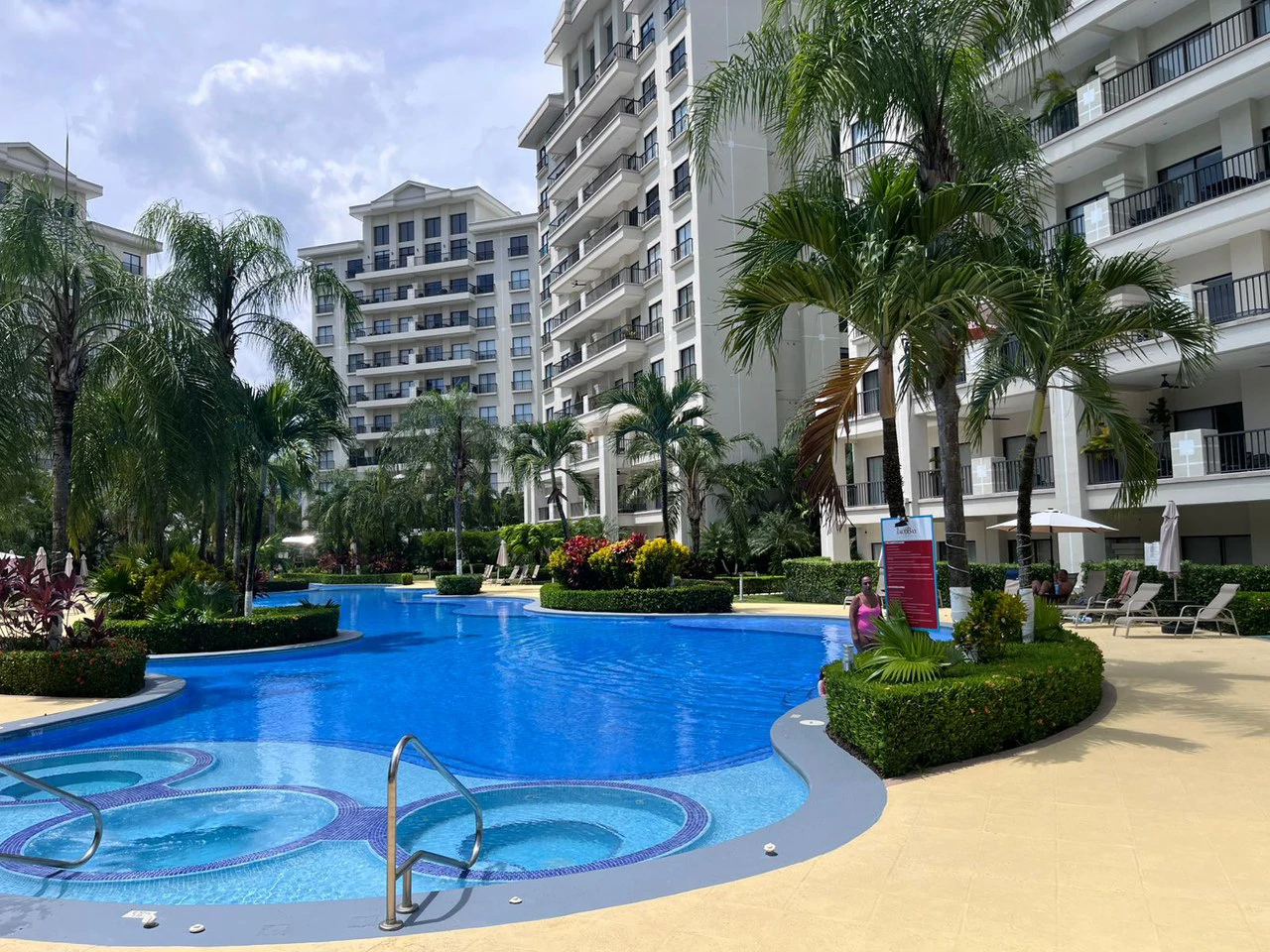 Condo Jaco Bay. Jaco Costa Rica: Near the Coast Apartment For Sale in Jacó - Gallery image 40