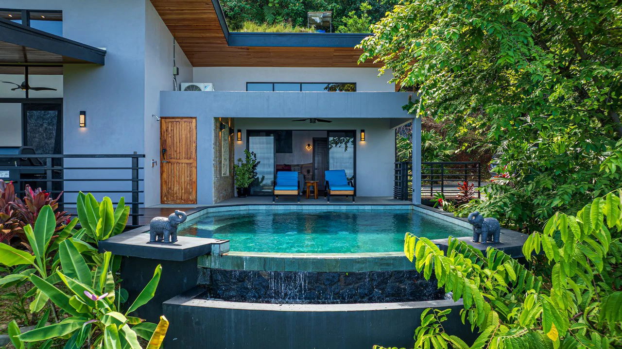 Casa Markissa: Luxury Oceanview Villa with Proven Rental Income. - Gallery image 36
