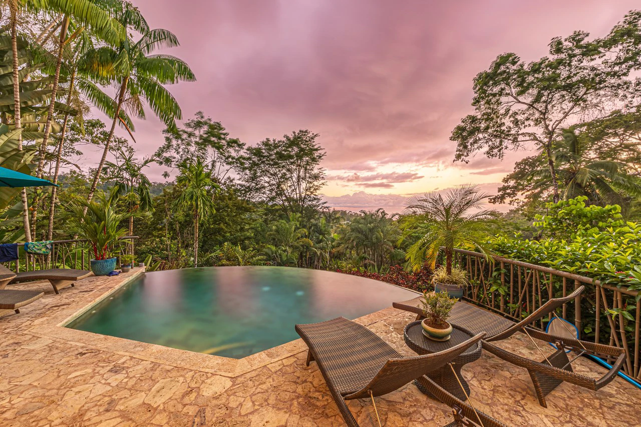 Luxurious Coastal Retreat with Ocean Views in Uvita, Costa Rica - Gallery image 44