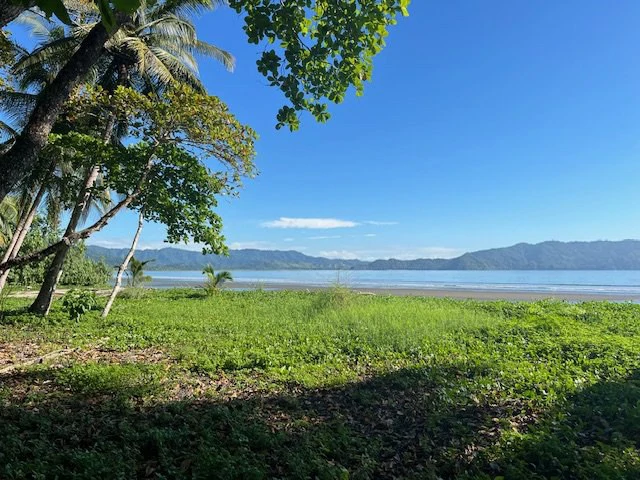 Rare Titled Beachfront Lot in Playa Tambor - Gallery image 6