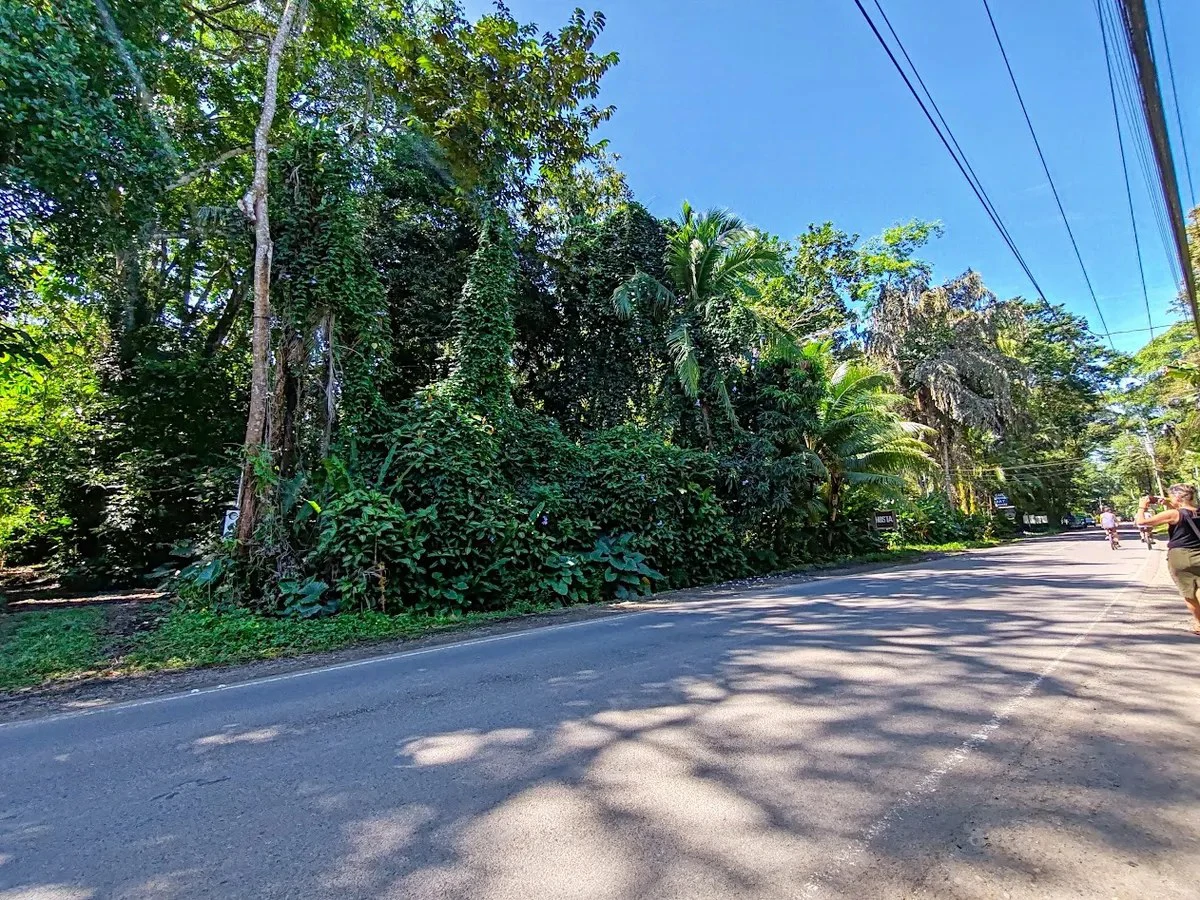 ID 958: Playa Chiquita Commercial Lot,  Prime Site near Beach