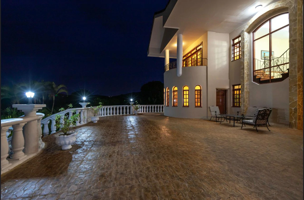 ID 3902:: Breathtaking Mountain View - Home for Sale - Gallery image 28