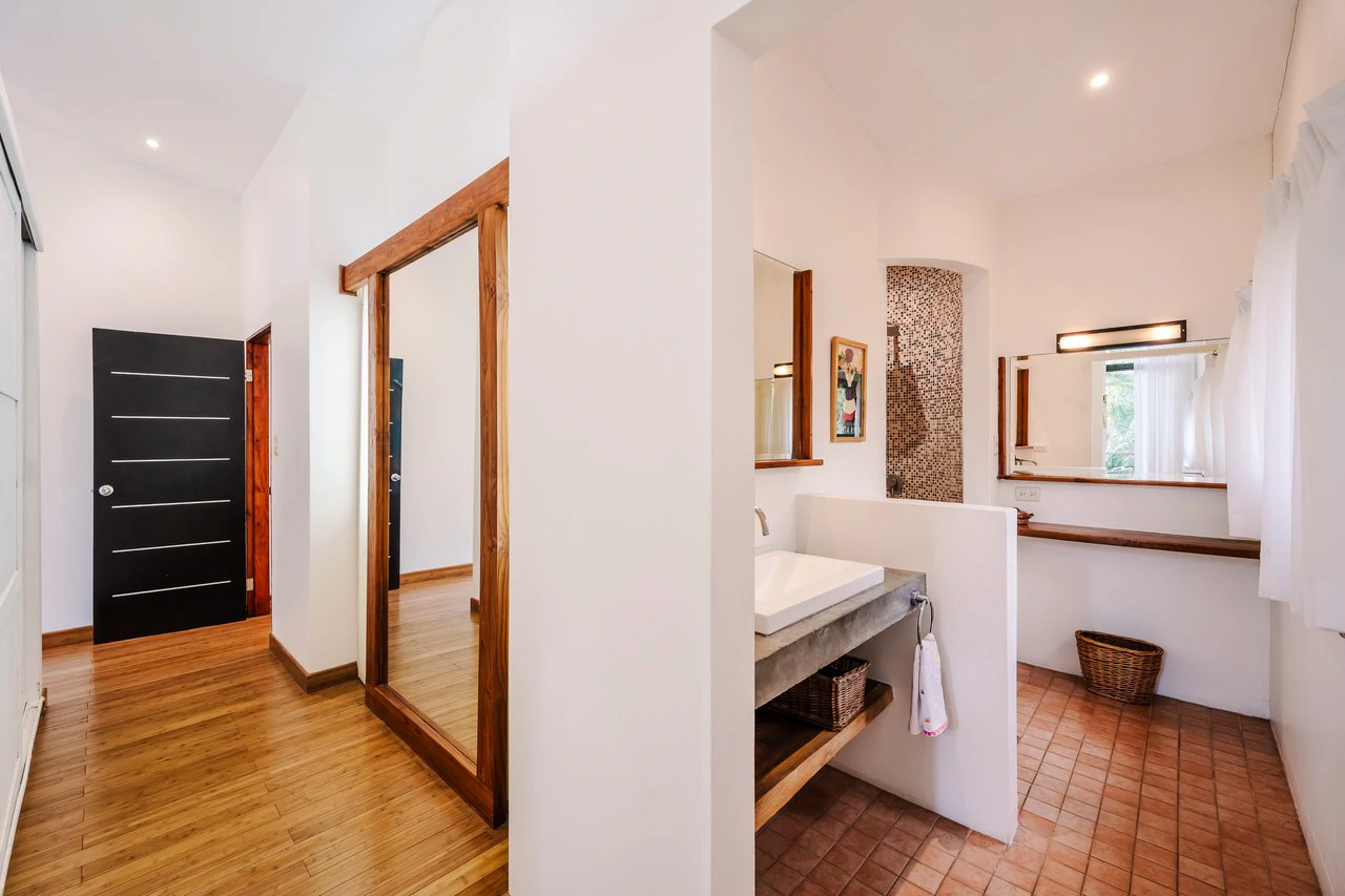 La Gaviota #2: Stef Surf 2BR Villa Steps from Playa Potrero - Gallery image 17