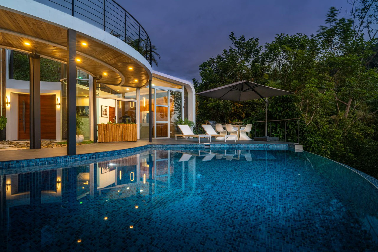 The Glass House. Sustainability, Luxury and Nature. - Gallery image 9