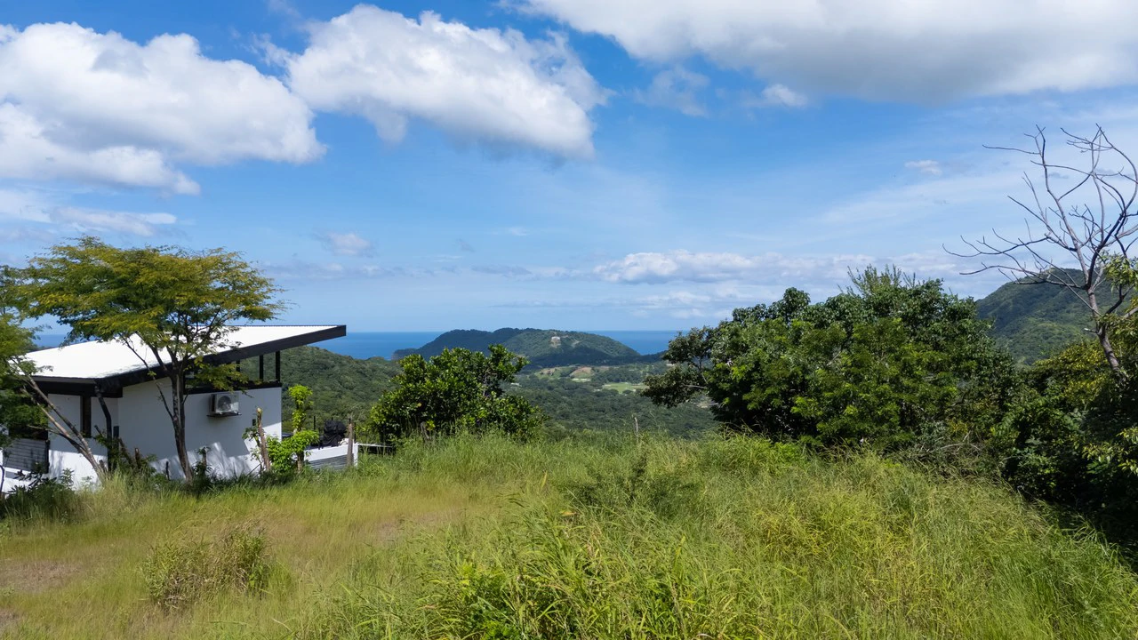Pacific Heights Double Pad Lot: Spectacular Lot with Panoramic Ocean and Mountain Views! - Gallery image 10