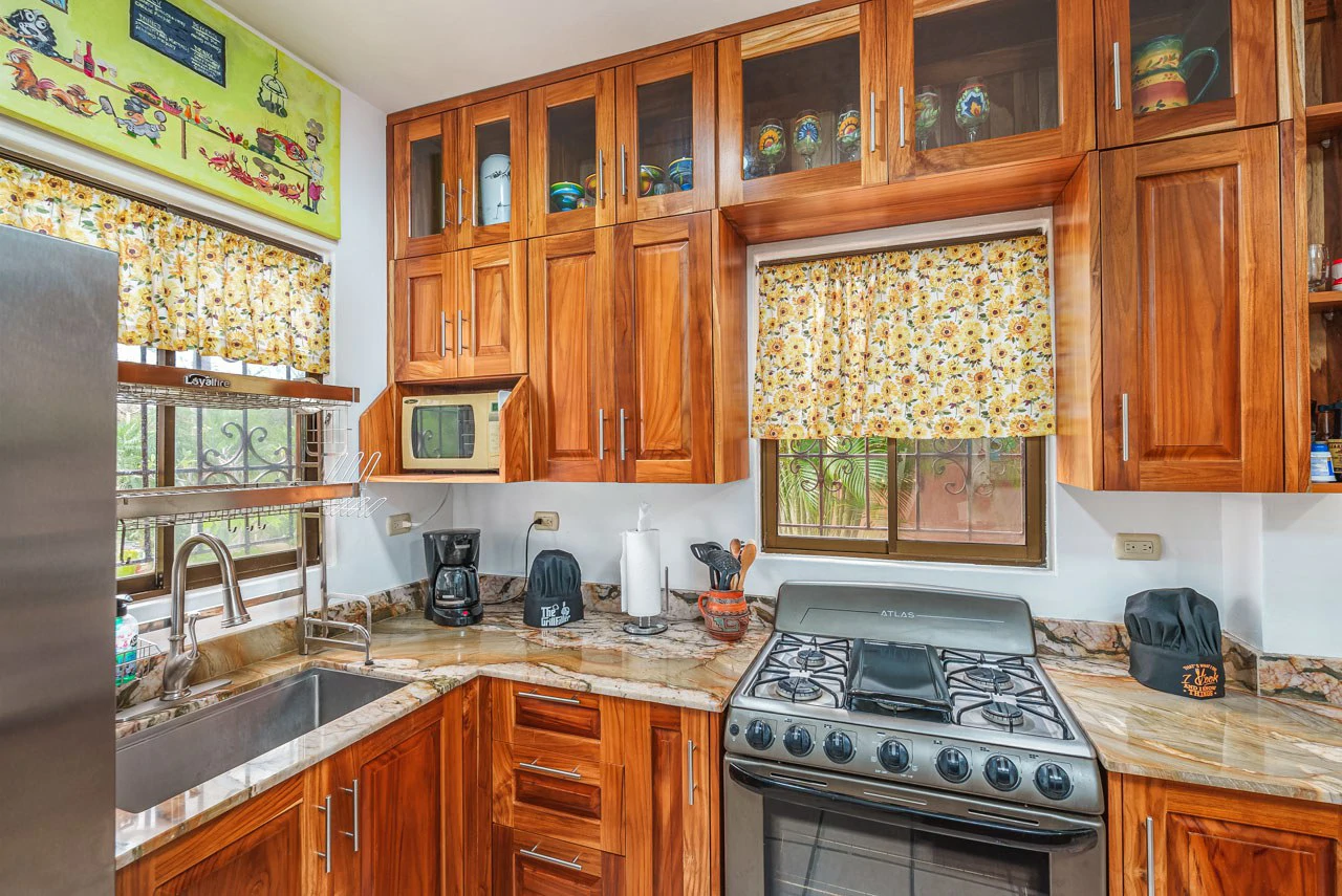 Iguana Villas #6: Upgraded, Furnished Villa Steps from Playa Blanca - Gallery image 20