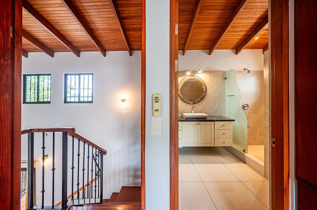 Modern Coastal Affordable 3-bedroom Home Near Los Sueños Resort - Gallery image 21