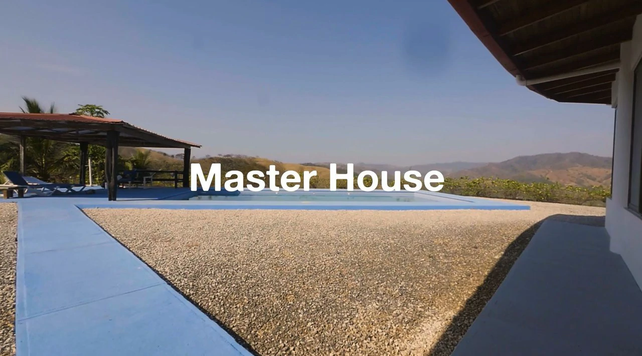 Finca Las Nubes: Amazing 75 Hectare / 185 Acre Finca, with a 300 m2 Main Home and Pool Built above the Clouds - Gallery image 10