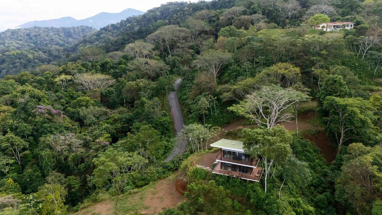 Luxury Modern Home on the hills above Tarcoles: Panoramic Ocean & Mountain Views - Gallery image 23