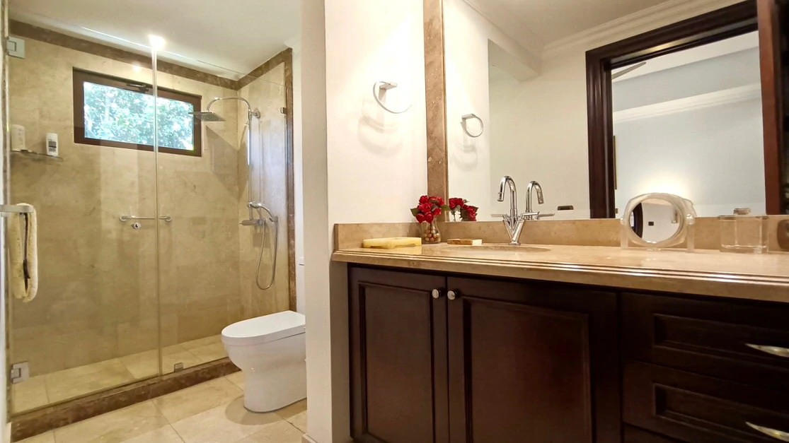 Condominio Jaragua: One story luxury house for sale in Ciudad Colon, Costa Rica - Gallery image 16