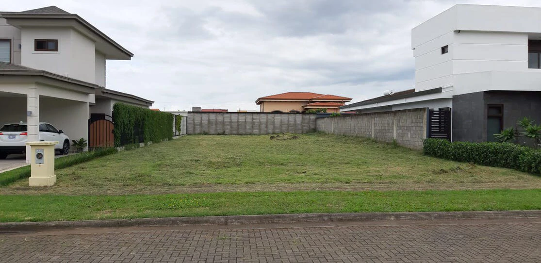 Venta de Lote Residencial en Santo Domingo de Heredia: Exclusive Residencial Durango - Gallery image 18