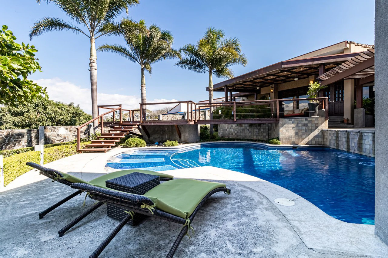 House For Sale in Guachipelín - Gallery image 19