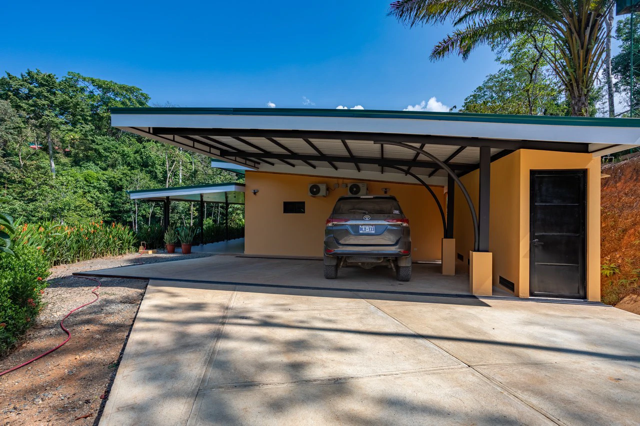 Custom Built Luxury Retreat with Guest Villas in Ojochal - Gallery image 14