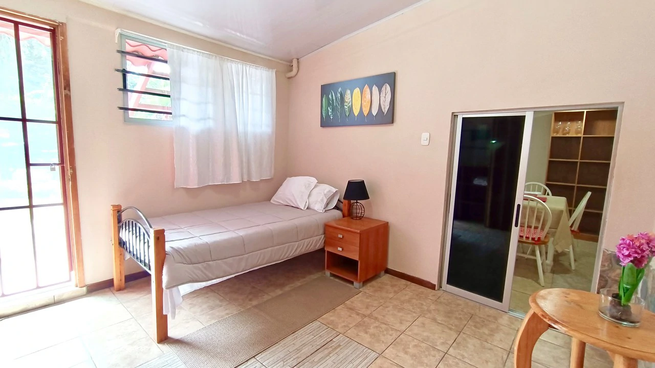 Beautiful investment property with cabins, house and apartments - Gallery image 42