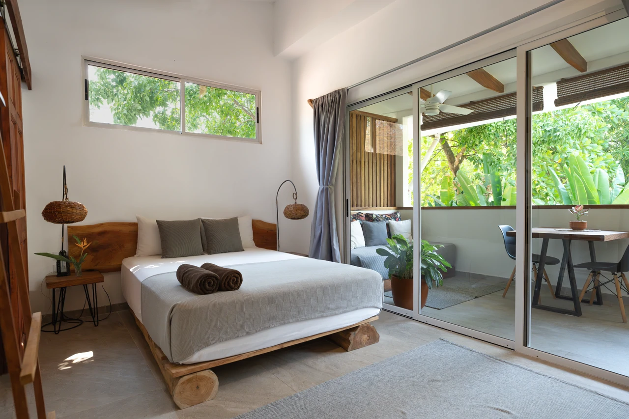 Boutique Apartment Property for Sale in Prime Location – Santa Teresa, Costa Rica: Turnkey Apartment Investment in Prime Santa Teresa Location - Gallery image 9