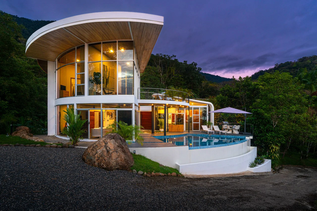 The Glass House. Sustainability, Luxury and Nature. - Gallery image 7
