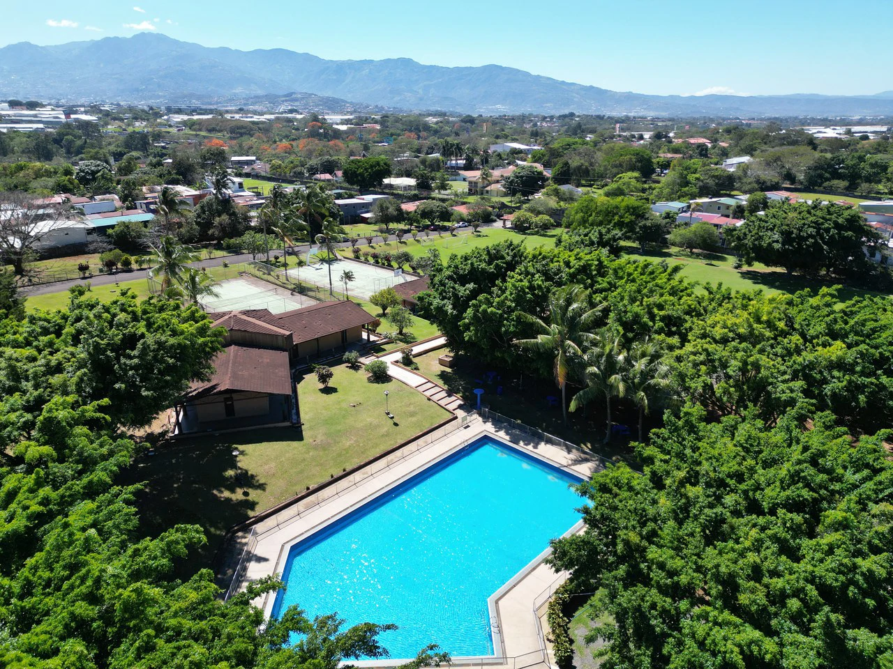 Rio Segundo: Development land for sale Alajuela, with amenities