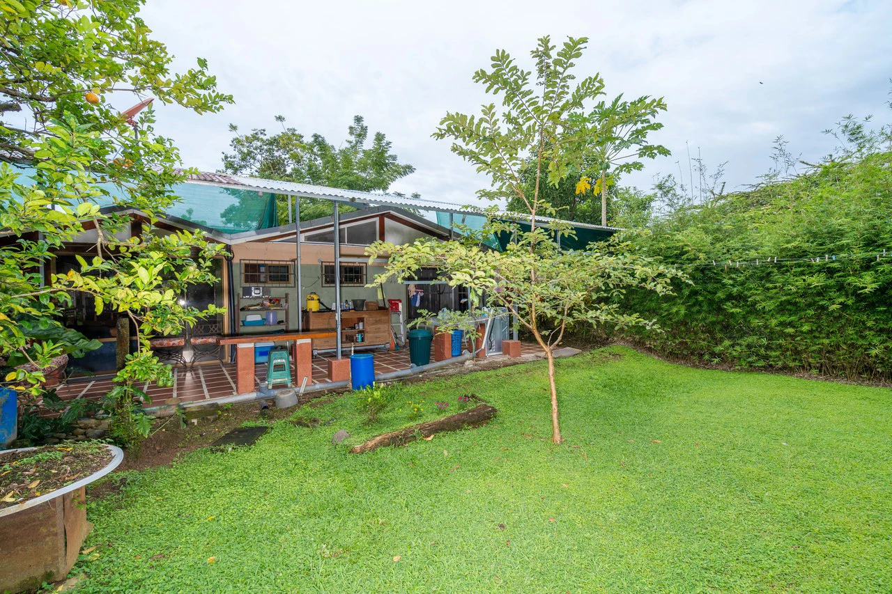 Matapalo gated home, 5 minutes from beach - Gallery image 30