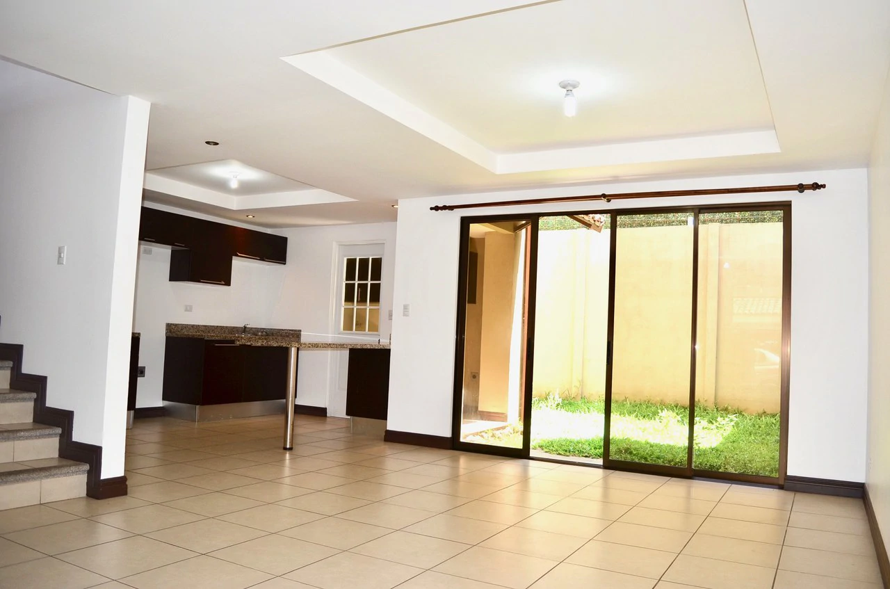 CONDOMINIO SANTA LORENA: Condominium For Sale in San Pablo