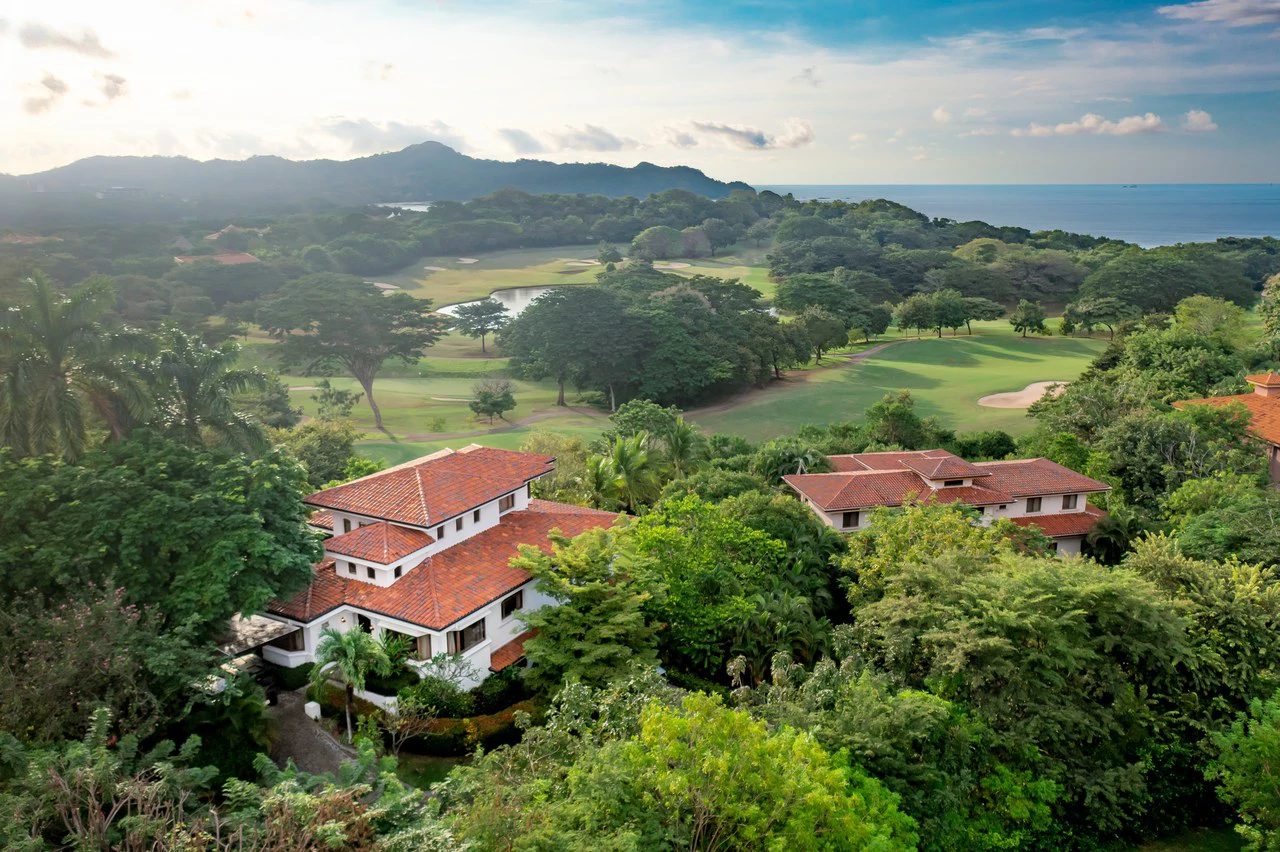 Villa Melina: Reserva Conchal Stunning Ocean and Golf course views - Gallery image 4