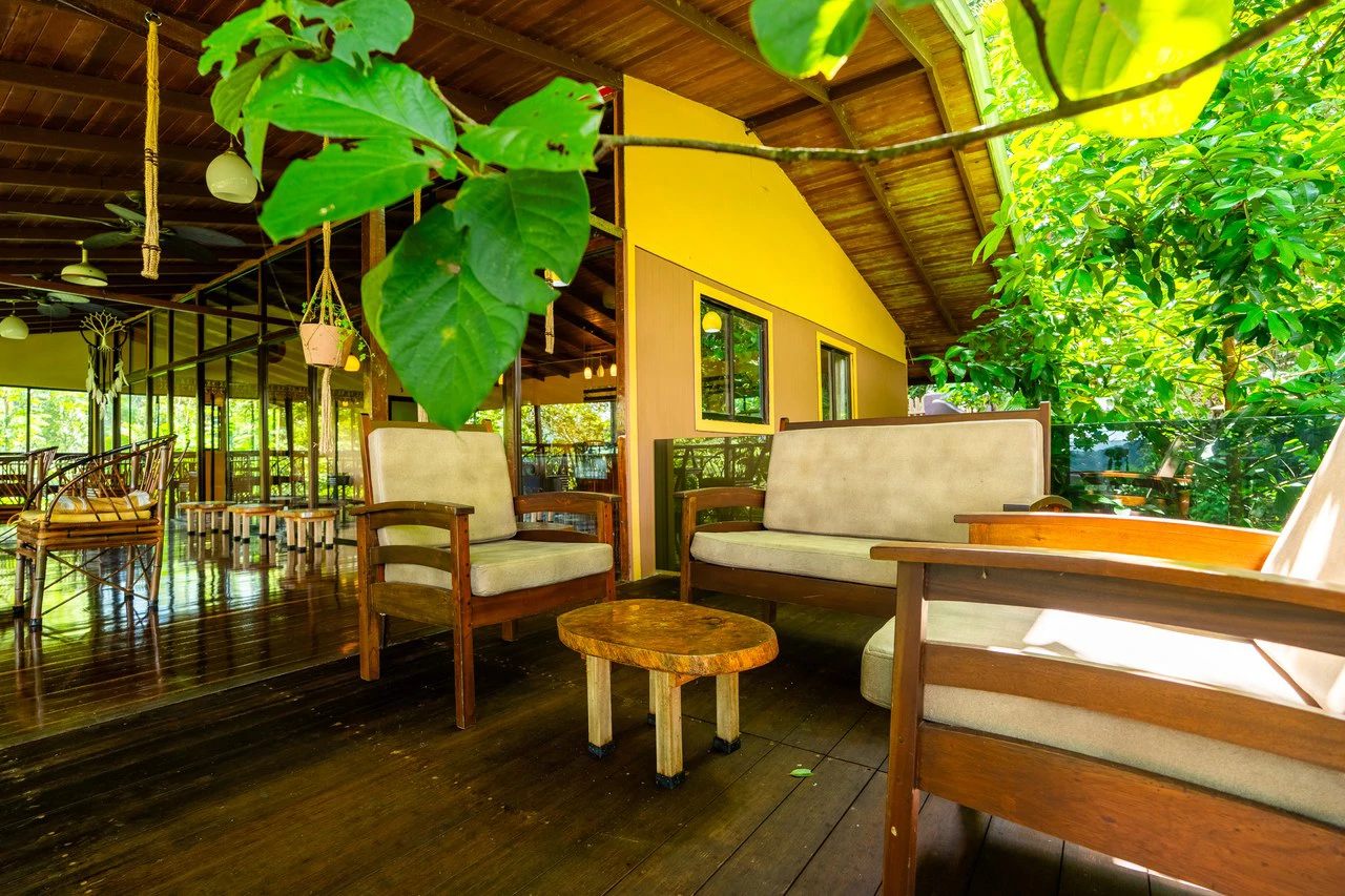 Prime 7.8 Acre Commercial Property with Restaurant for Sale in Costa Rica - Gallery image 23