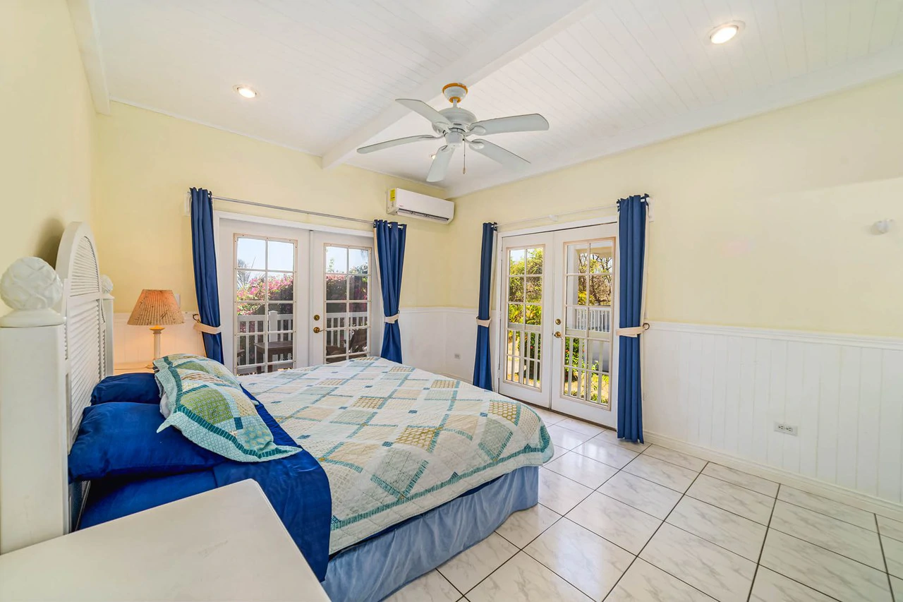 The Sanctuary #3: Ocean View Seaside Condo - Gallery image 6