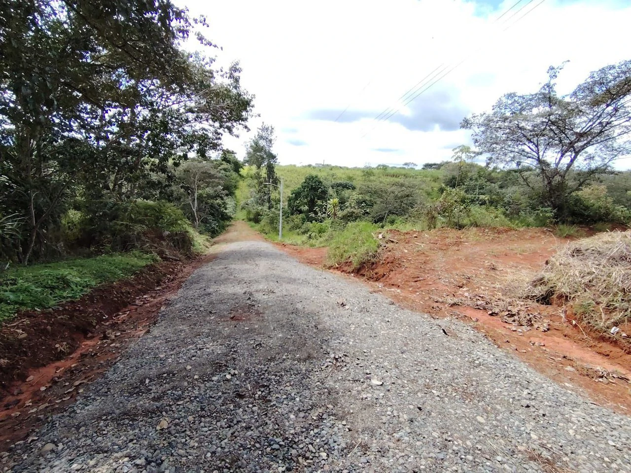 Se vende lote de 1000m2, ubicado cerca del colegio Aeropuerto Jerusalen, Perez Zeledon: Home Construction Site For Sale in Centro de Pérez Zeledón - Gallery image 6