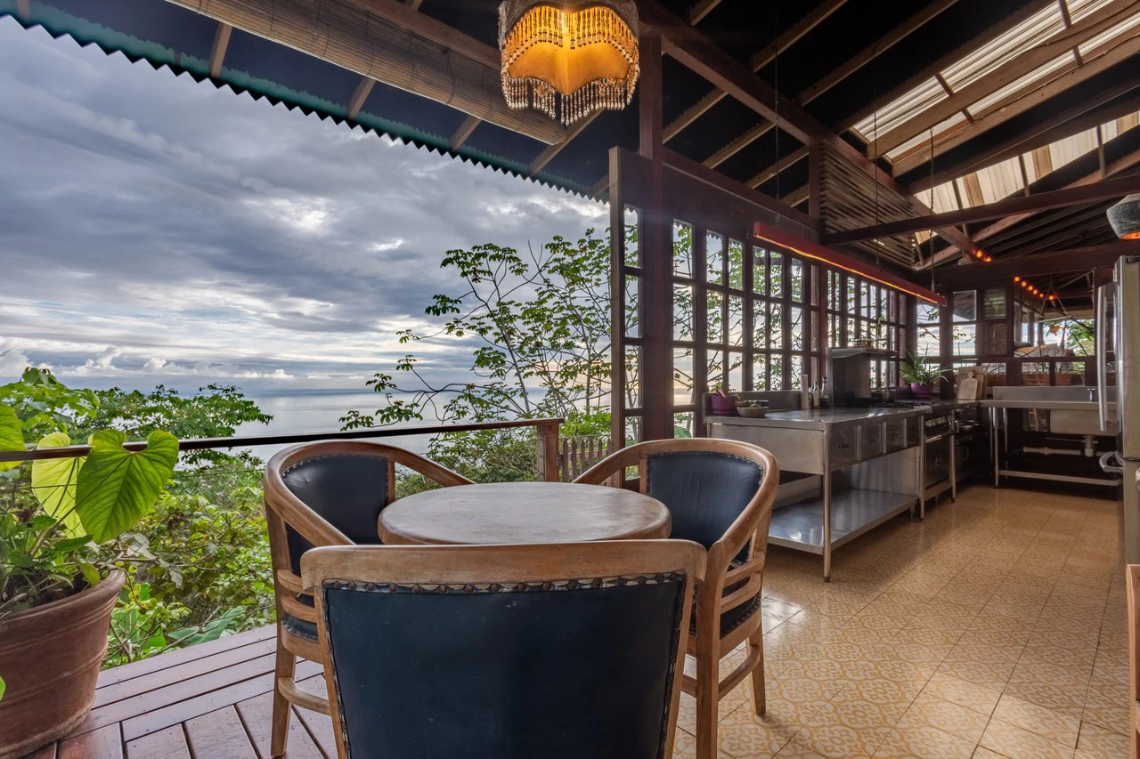 Ocean View Clean Energy Home in the Heart of Escaleras Dominical - Gallery image 27