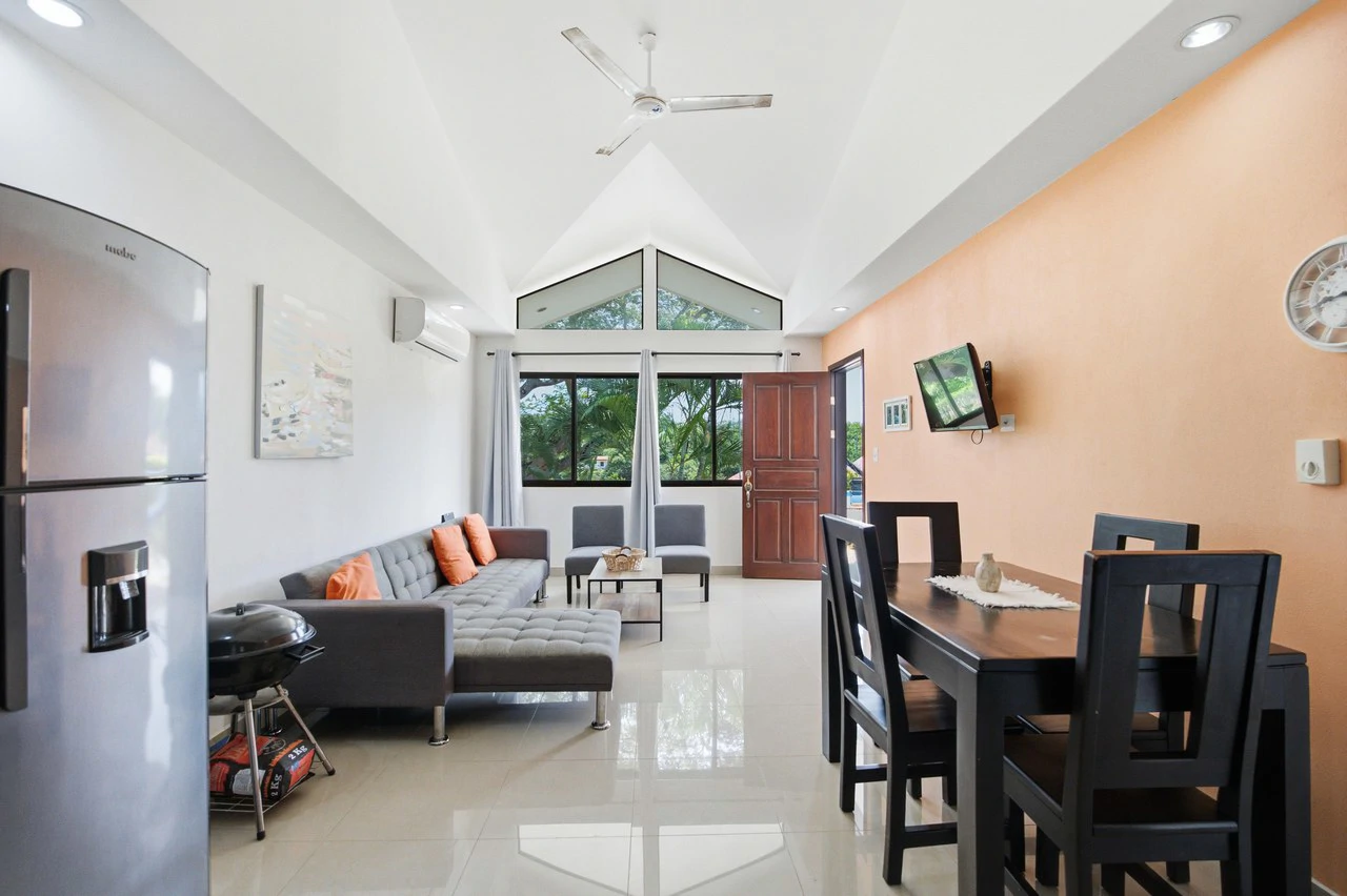 Villa 49: Turnkey 1 Bed Villa, Gated Playa Lagarto Eco Development - photo 3