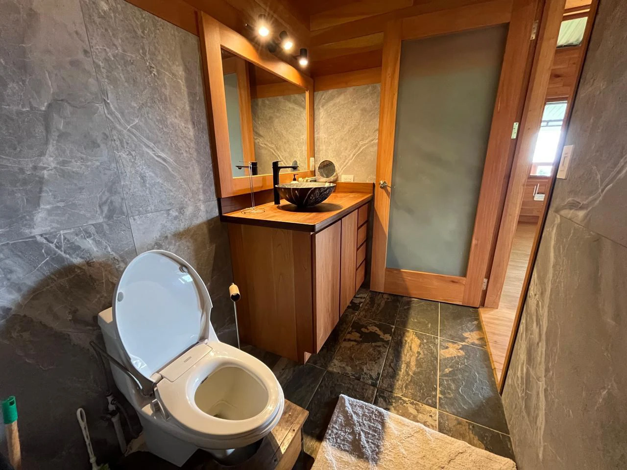 Self Sustainable Luxury Estate with Ocean & Waterfall Views in San Salvador Costa Rica - Gallery image 15