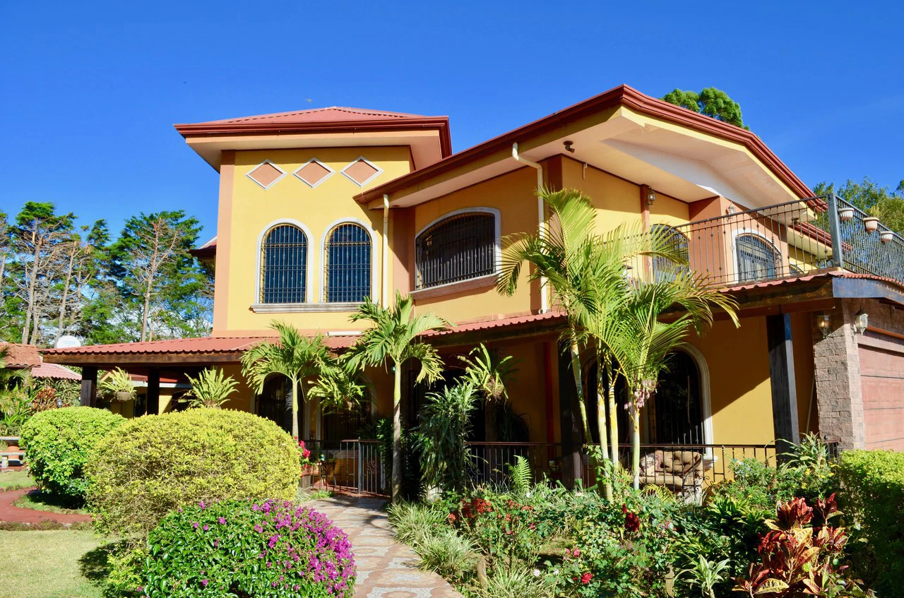 Countryside and Mountain House For Sale in San pablo - Gallery image 7