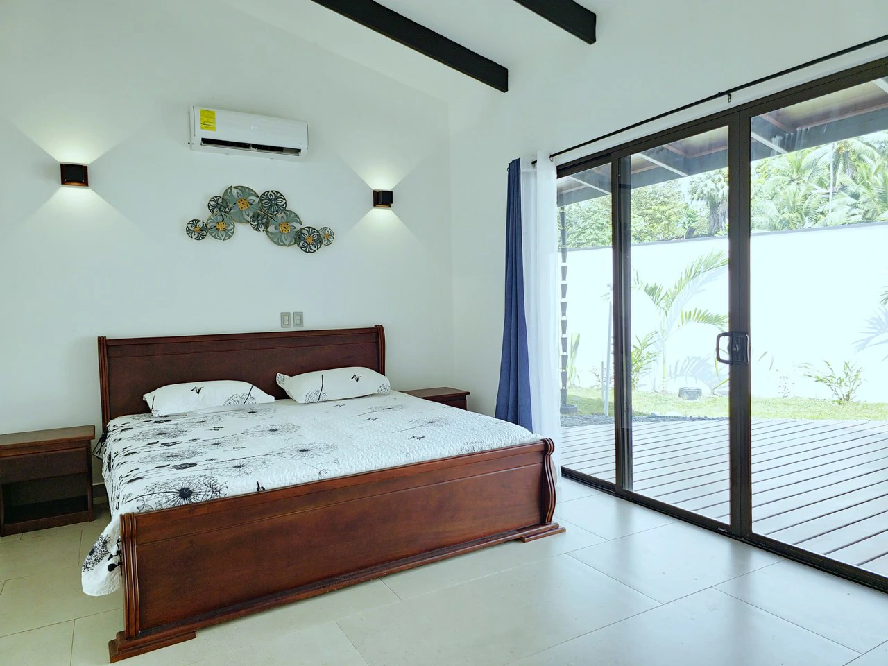 Price Reduced - Modern Oasis Near Uvita: Contemporary Living with Pool & Privacy - Gallery image 34