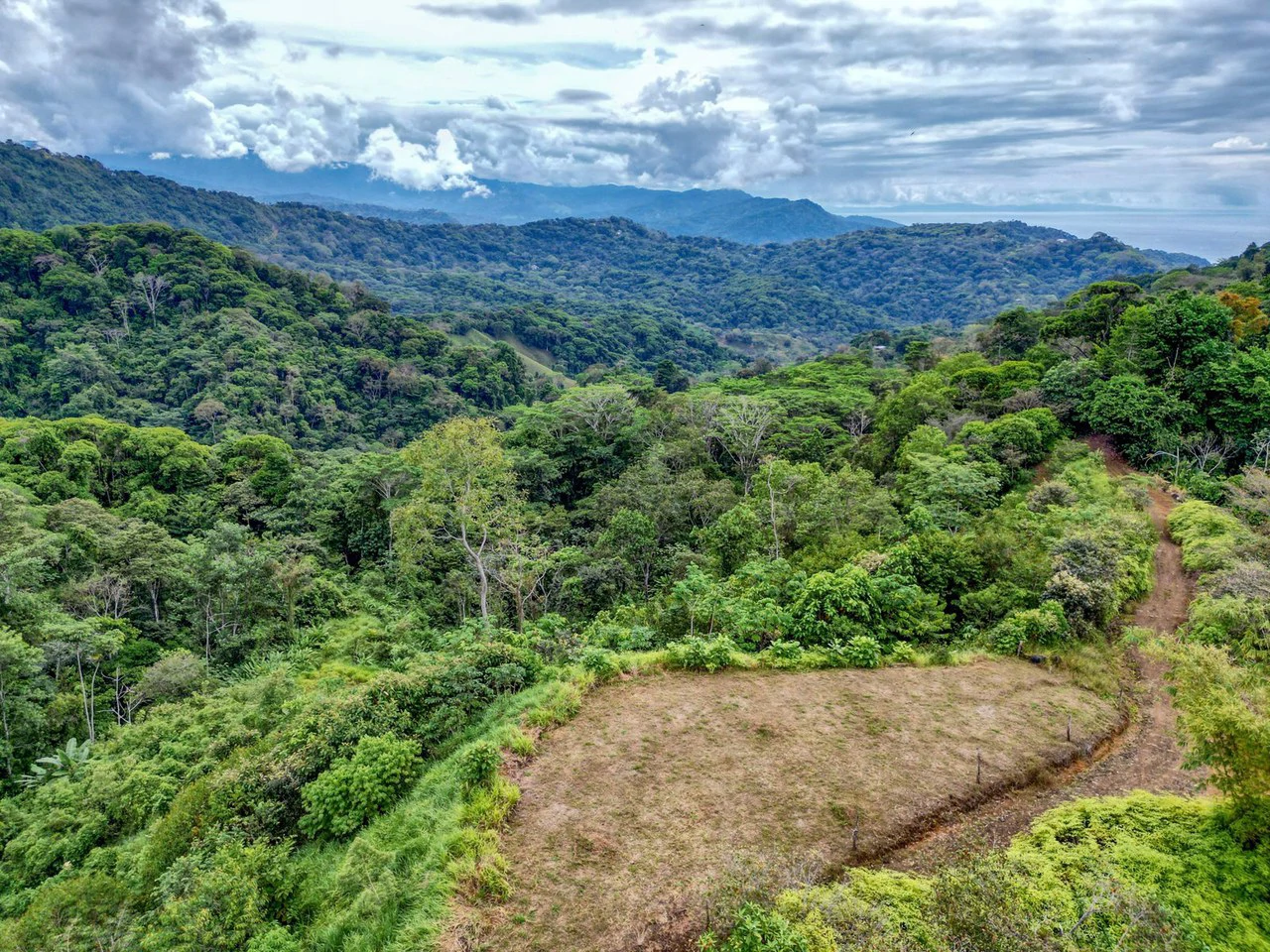 24.46 ACRES- Ocean And Mountain View Land, 4 Building Areas, Legal Water, Public Road, 20min From Beaches!!! - Gallery image 11