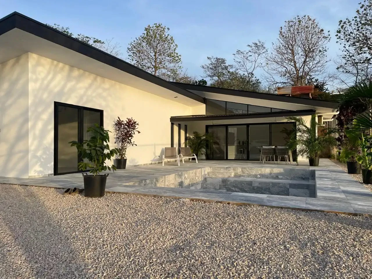 House For Sale in Playa Tamarindo - Gallery image 14