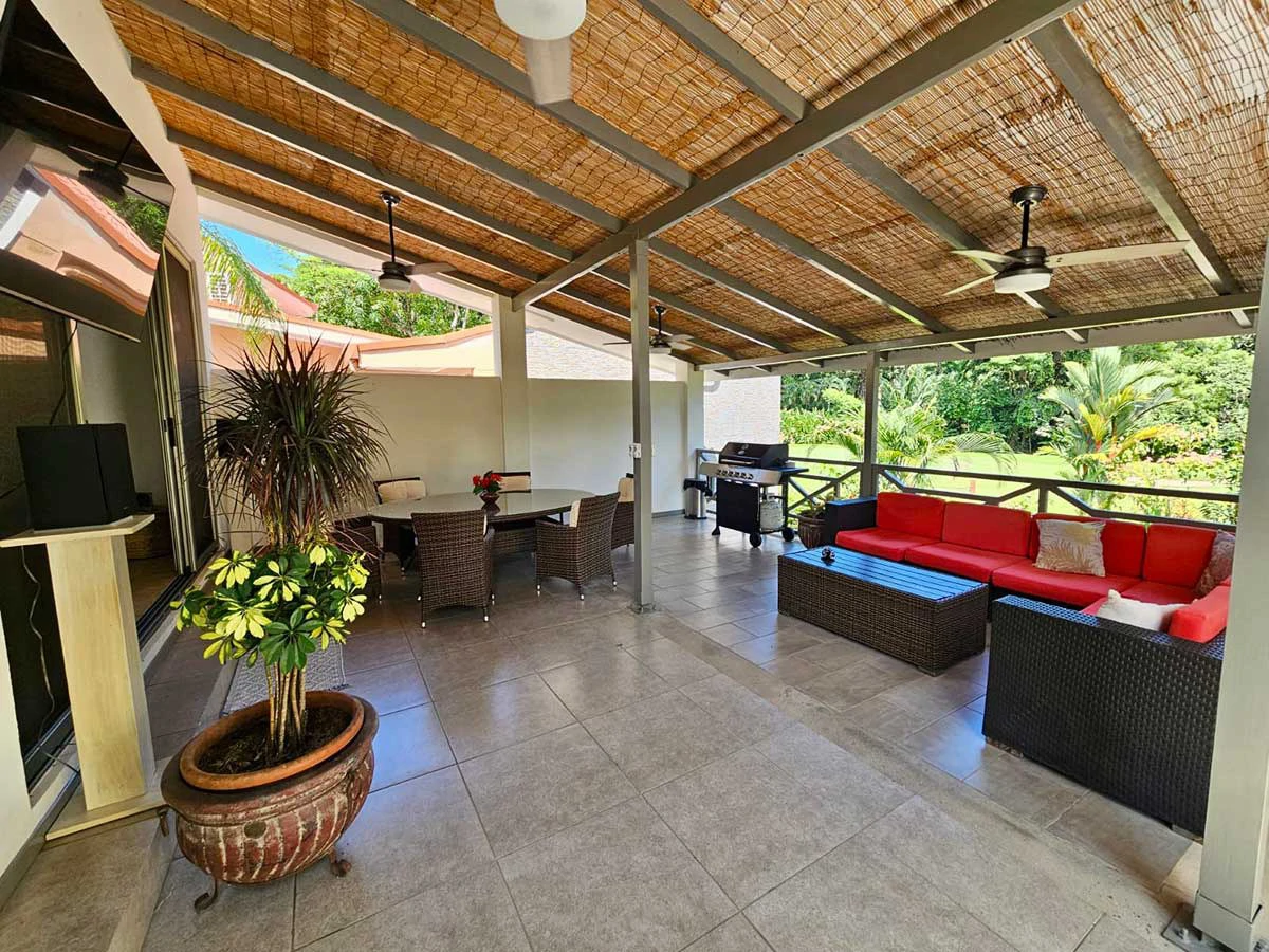 ID 4200: Villa Oasis del Golf: Exceptional Golf Course Living in Los Delfines Golf & Country Club - Gallery image 4
