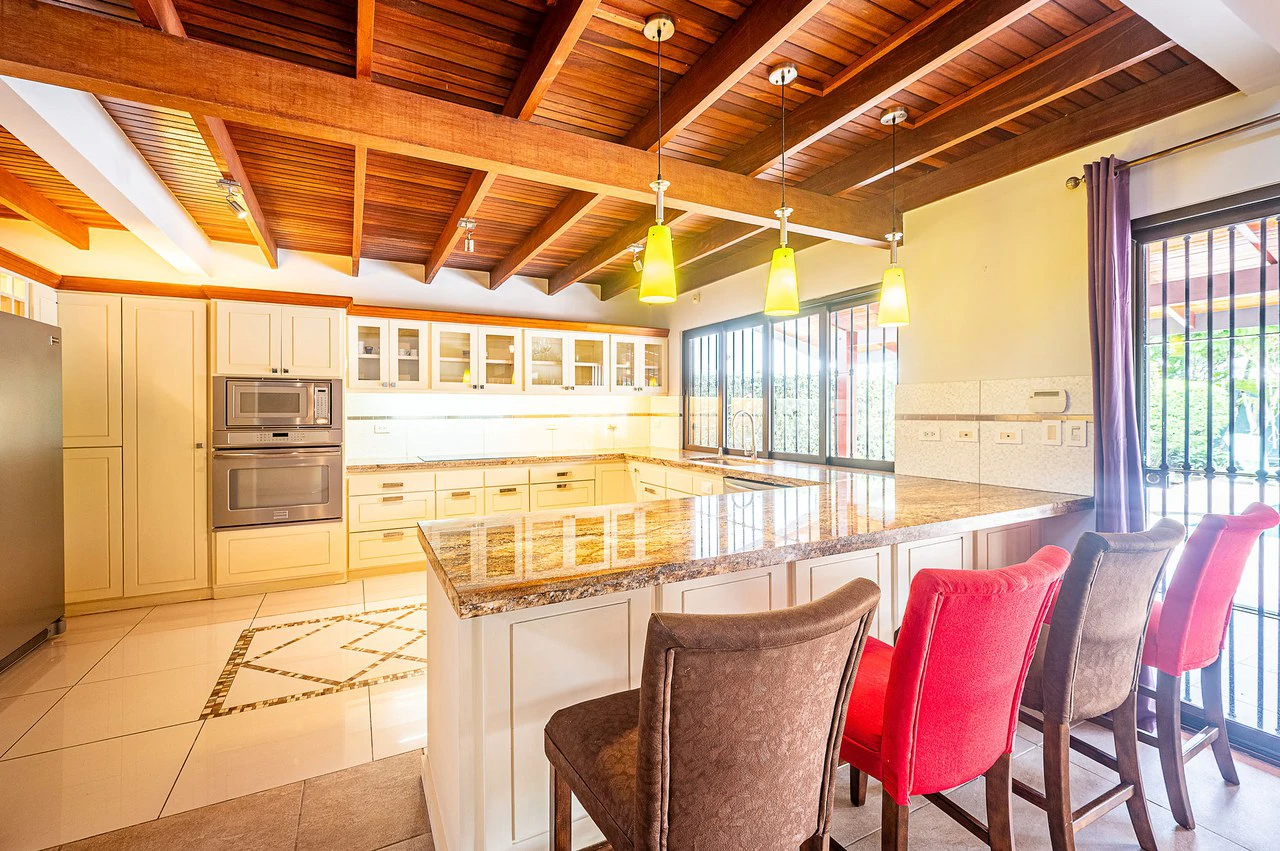 Modern Coastal Affordable 3-bedroom Home Near Los Sueños Resort - Gallery image 13
