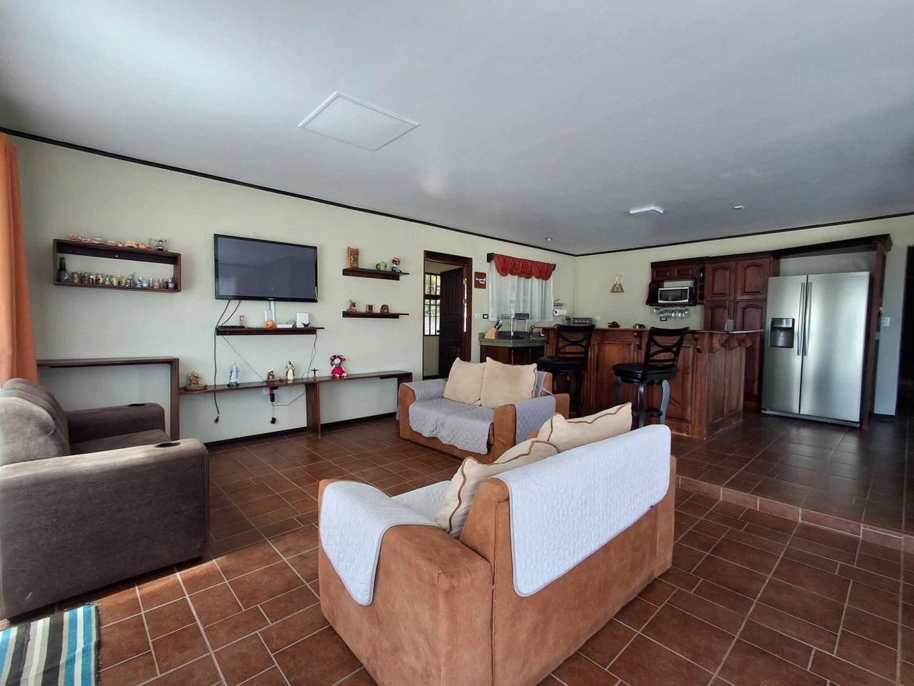 Simple and Quiet!: Newer build Poas home in quiet area! Fully Furnished! - Gallery image 6